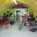 blogP1040184 The cave itself. The trike belongs to our little hard core biker.